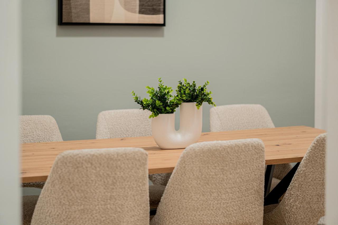 Charming Apt Perfect For 4-6 Tram, Self-Checkin 비엔나 외부 사진